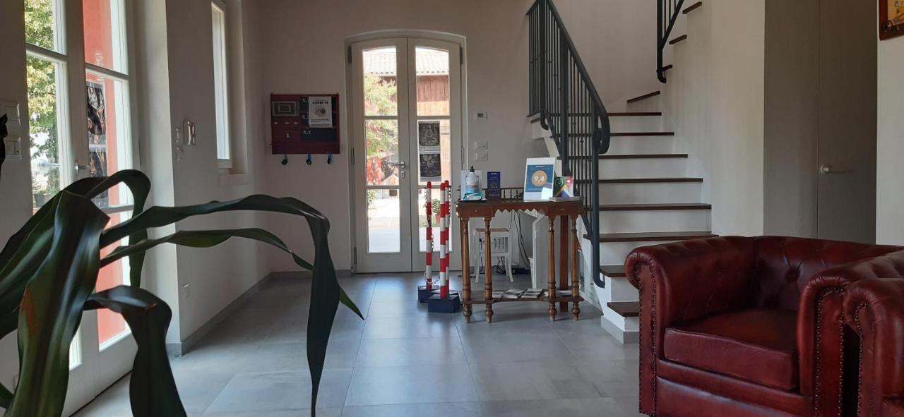 Santa Maria Di Lorgana Bed & Breakfast Minerbio Eksteriør bilde