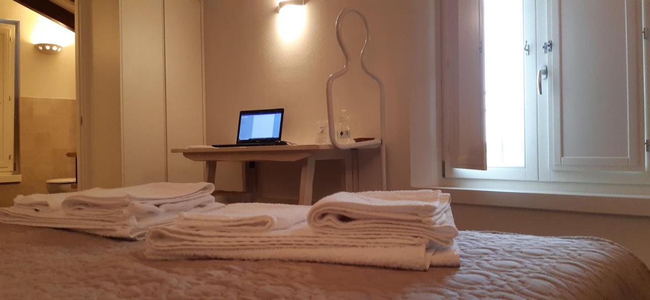 Santa Maria Di Lorgana Bed & Breakfast Minerbio Eksteriør bilde