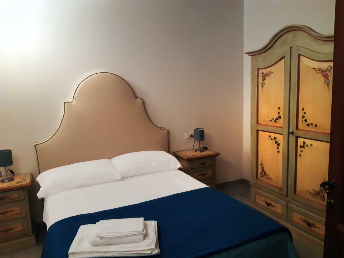 Santa Maria Di Lorgana Bed & Breakfast Minerbio Eksteriør bilde